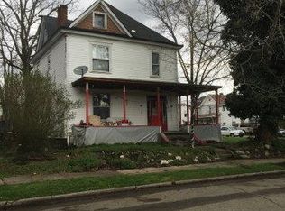 1010 6th St, Moundsville, WV