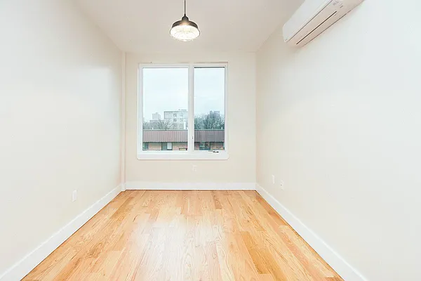 Rented by Brooklyn Group | media 31