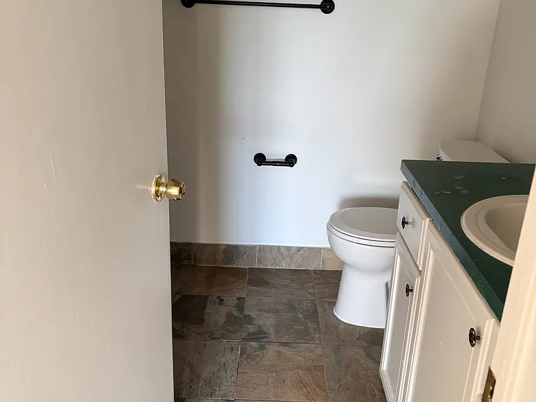 109 Green Hollow Dr #109 — Photo 2