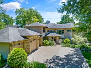 11110 River Rd, Plano, IL 60545
