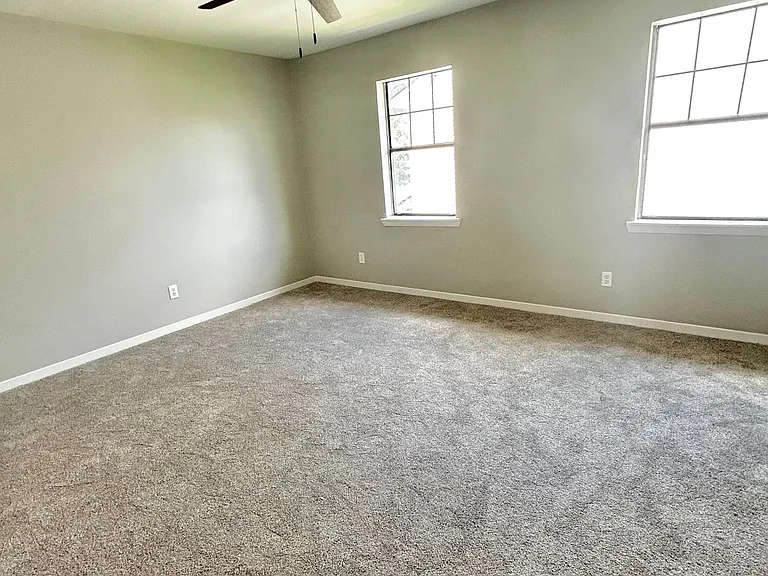 Willow Trace Apartments — Photo 7