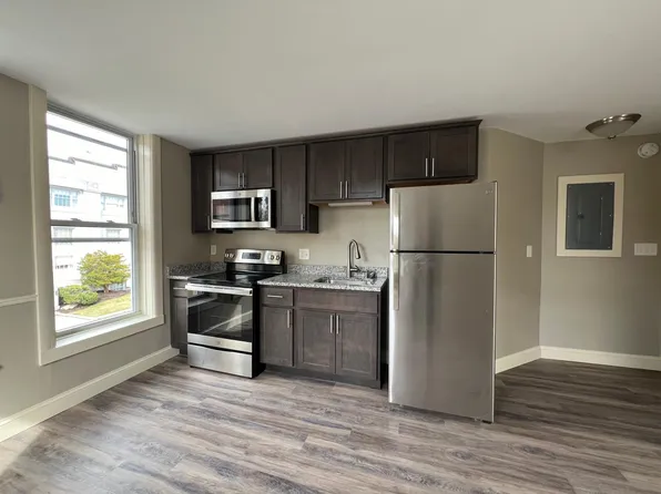 (undisclosed Address), Manchester, NH 03101