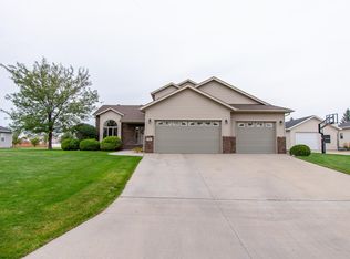 3662 N Sedona Ct, West Fargo, ND 58078