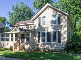 516 Maple St, Three Rivers, MI 49093