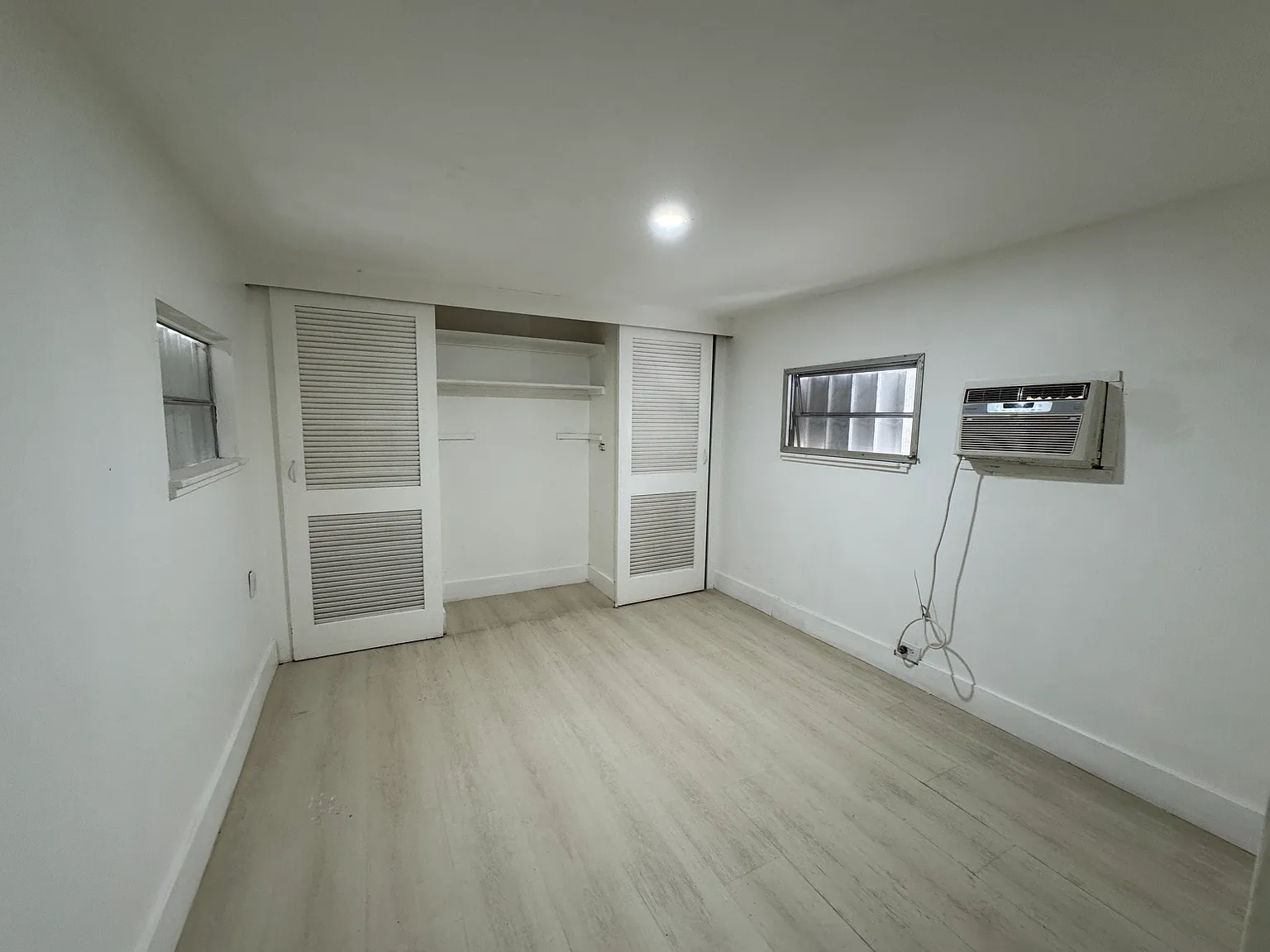 2 bed, 850 sqft, $1,600 — Photo 4