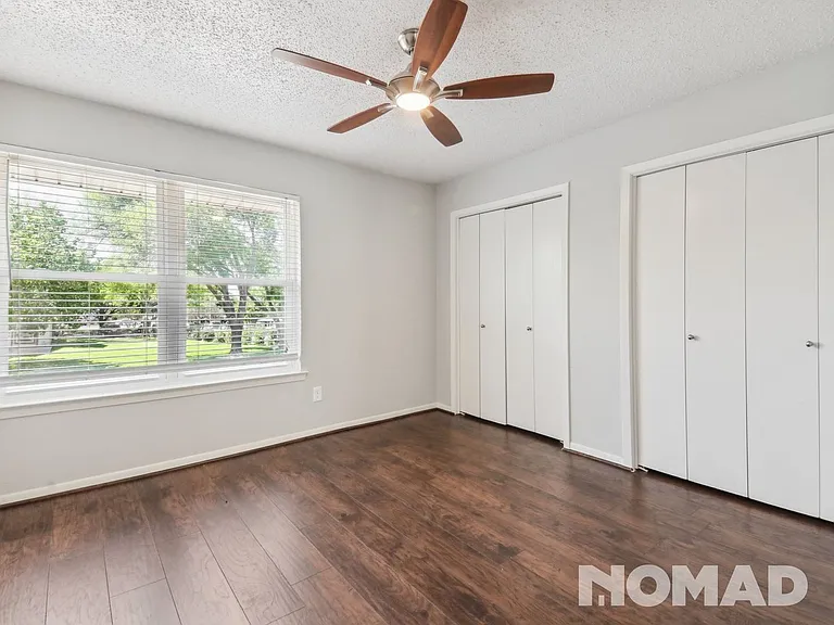 2908 Country Place Cir — Photo 21