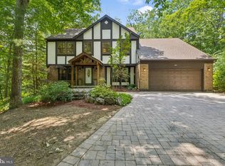 1865 Post Oak Trl, Reston, VA 20191