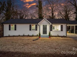 1816 31st St NE, Hickory, NC 28601