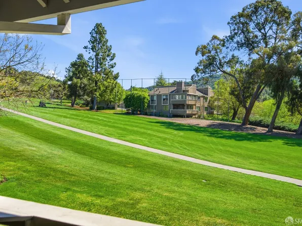 3136 Rossmoor Pkwy APT 5, Walnut Creek, CA 94595