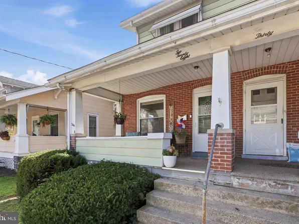 228 N Ambler St, Quakertown, PA 18951