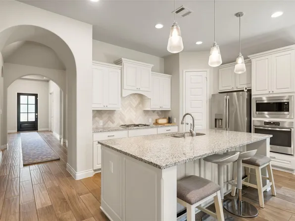 212 Trillium Park Loop, Conroe, TX 77304