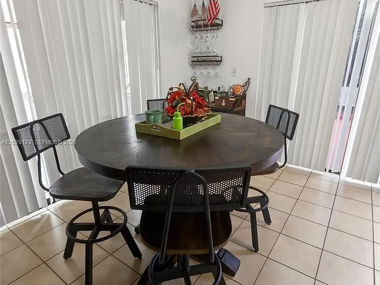 5274 SW 145th Ave — Photo 43