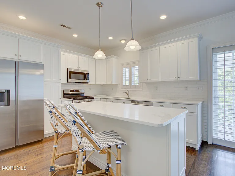 29 Pavilion Ave #29 — Photo 15
