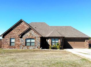 171 Scenic Cir, Ardmore, OK 73401