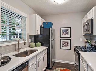 Glen Lake, Atlanta, GA 30328