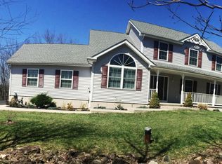 17 Gower Rd, Albrightsville, PA 18210