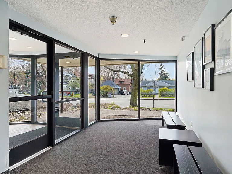 232 Franklin Ave W #206 — Photo 27