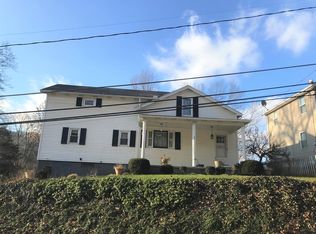 332 Front St, Franklin, PA 16323
