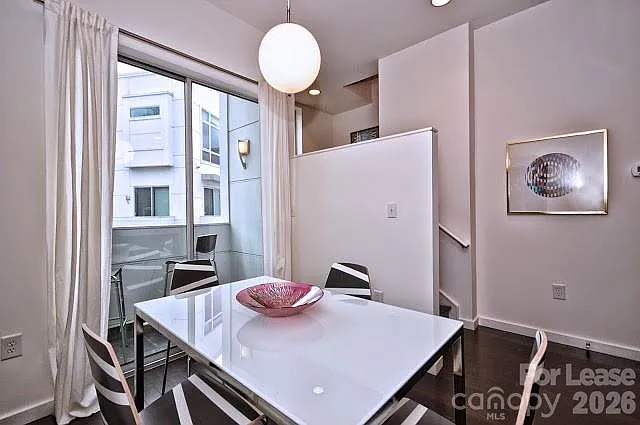 318 Viburnum Way Ct — Photo 9