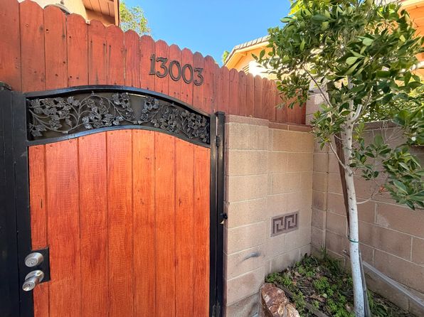 13003 N Cranston Ave