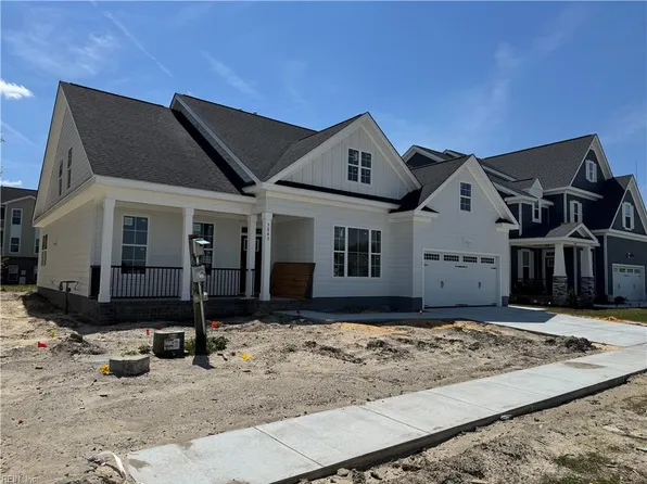 5043 Annapolis Dr, Chesapeake, VA 23321