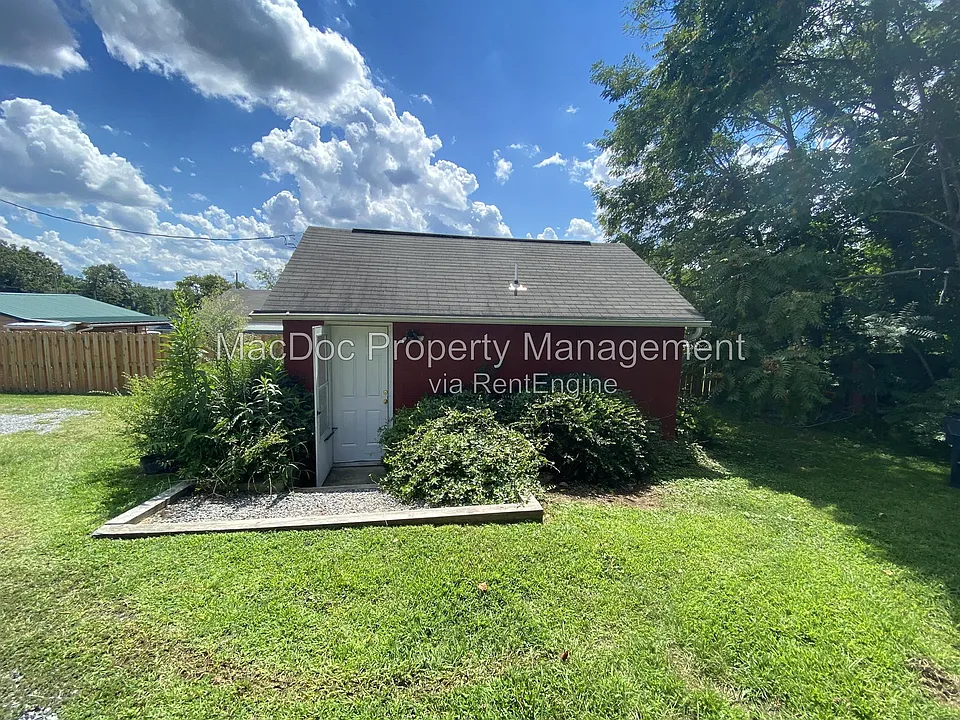 181 Truslow Rd