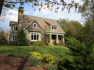 483 Grandwood Ln, Blowing Rock, NC 28605