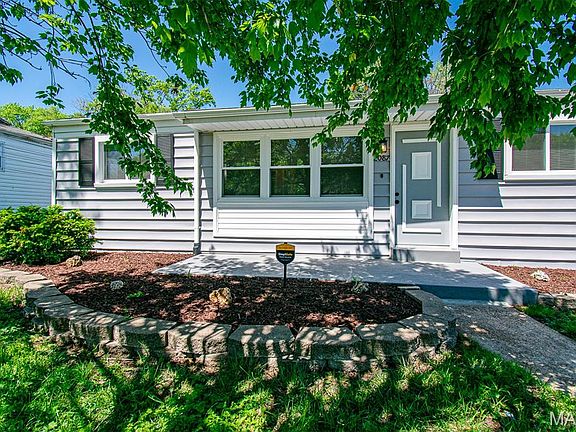 2nd image of 2087 Chambers Rd