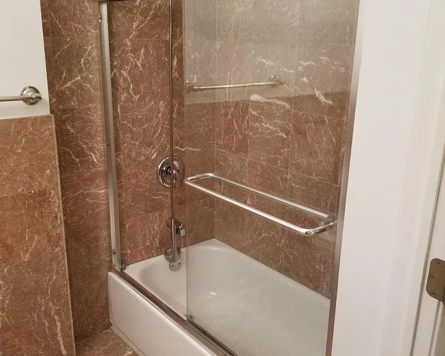 bathroom2