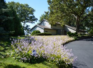 N9375 E Shore Rd, East Troy, WI 53120