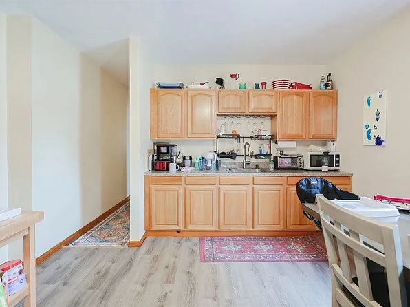 10 Slater St UNIT 1