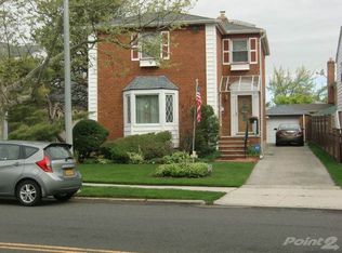 20949 28th Ave, Bayside, NY 11360
