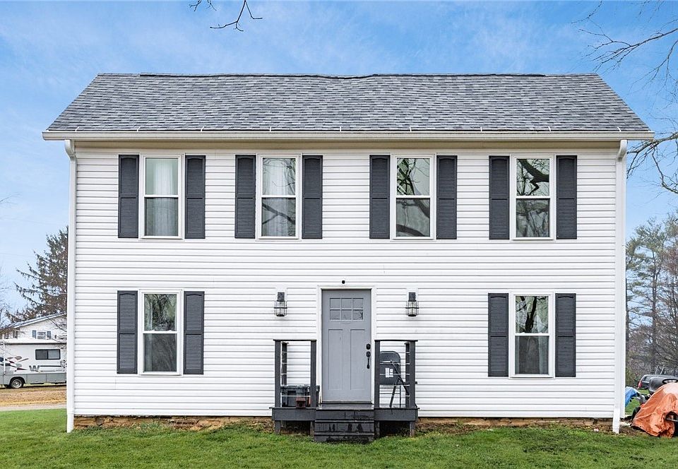 1st image of 1435 Luby Ln