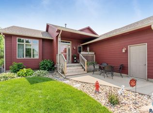 7613 W Emily St, Sioux Falls, SD 57106