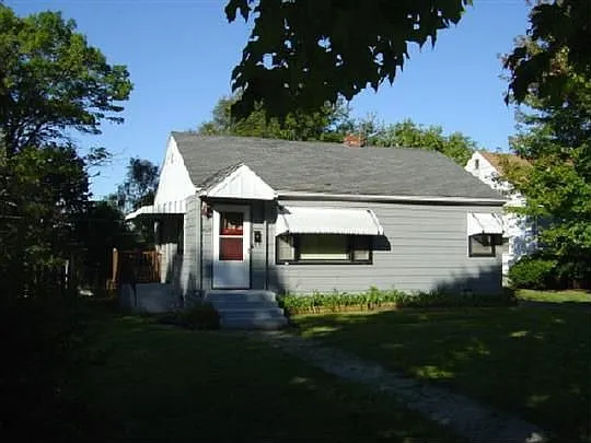 1607 25th St photo 1