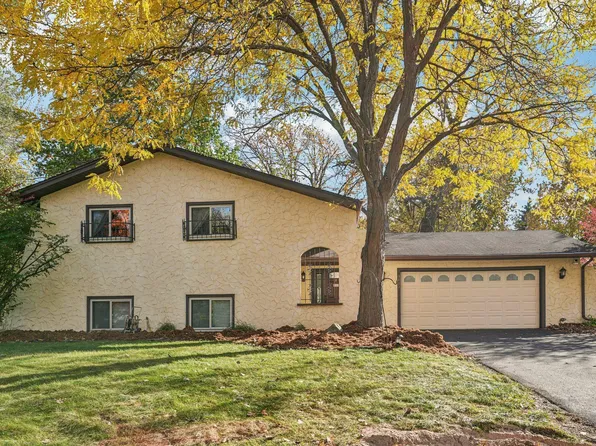 3017 74th Ave N, Brooklyn Park, MN 55444