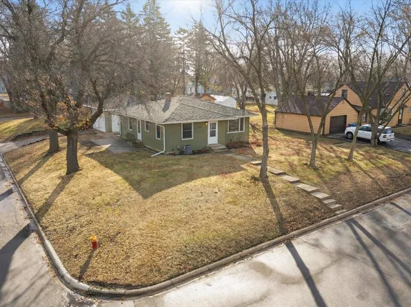 228 8th Ave N, Sauk Rapids, MN 56379