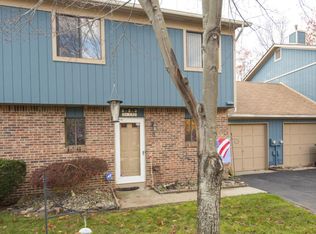 3 Seagull Ln, Howell, NJ 07731