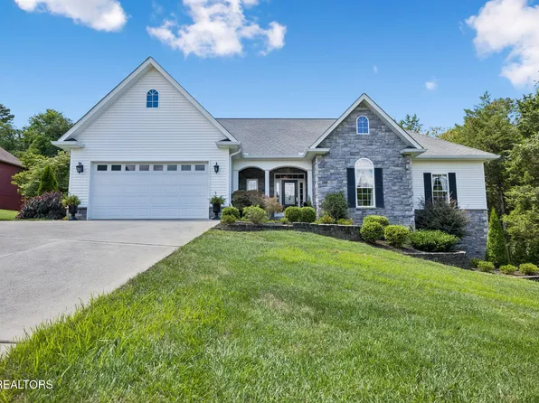 102 Tahlequah Ln, Loudon, TN 37774