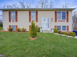 8204 Selkirk Ct, District Heights, MD 20747