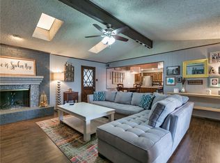 2101 Mill Pond Rd, Garland, TX 75044