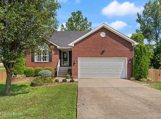 292 Trevor Ct, Mount Washington, KY 40047