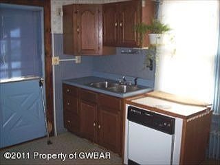 2nd image of 310 Spring St