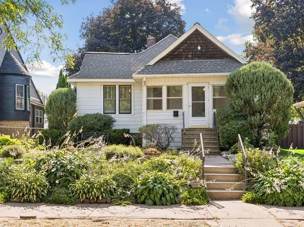 931 Ottawa Ave, West Saint Paul, MN 55118