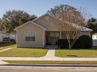 623 6th St SW, Live Oak, FL 32064