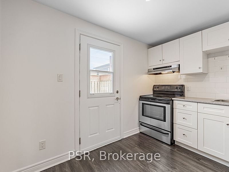 Toronto Townhouse for rent - 2 Bedrooms — photo 13