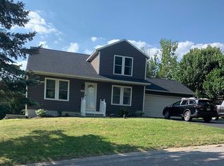 506 Emann Dr, Camillus, NY 13031
