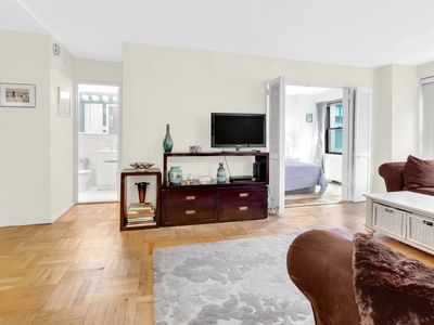 301 E 64th St APT 4K, New York, NY, 10065