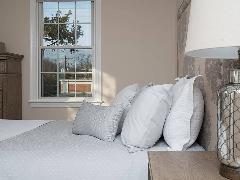 11 Dogwood Large 1 Bedroom Apartment at Manor House 11 Dogwood Large 1 Bedroom Apartment at Manor House