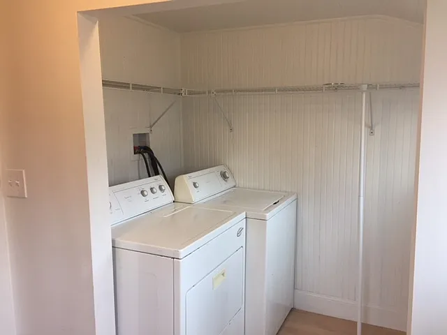 450 N Tuttle Ct — Photo 19